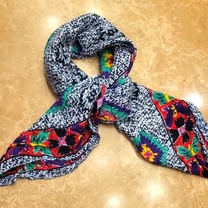 Colorful Geometric Patterned Scarf
